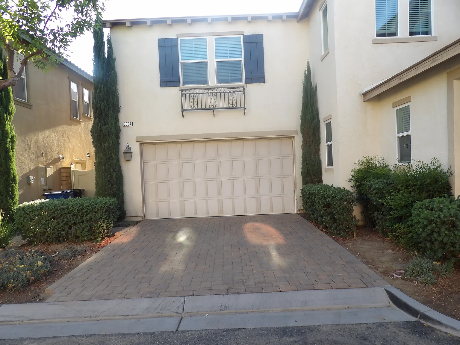 4 bed, 2973 sqft, $4,300 — Photo 2