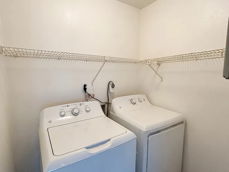 Janie B Apartments — Photo 10