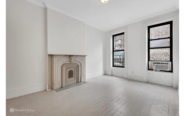 Sold by Douglas Elliman | media 7