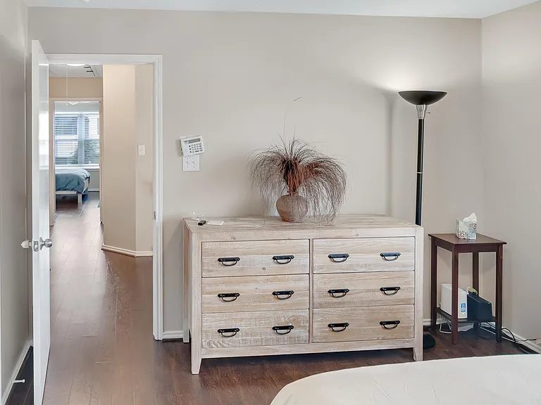 3506 Canfield St — Photo 10