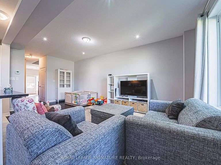 90 Raymond Rd #3 — Photo 11
