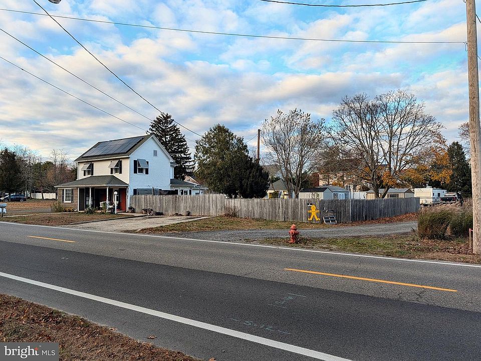 2nd image of 23 Butler Blvd
