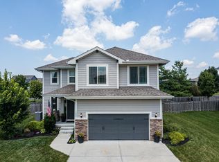 1408 SW Fairfax Rd, Lees Summit, MO 64083