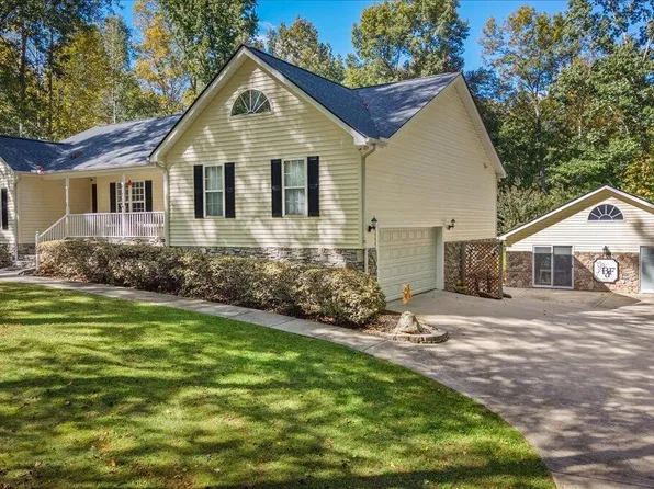 5224 Beechwood Hill Ct, Oxford, NC 27565