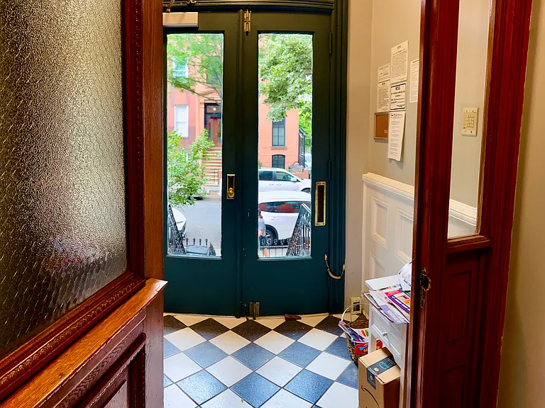 407 Pacific St #1 — Photo 34