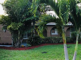 230 Ross Dr, Delray Beach, FL 33445