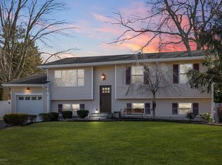 561 Duchess Ct, Toms River, NJ
