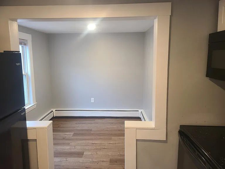 177 Main St #2 — Photo 4