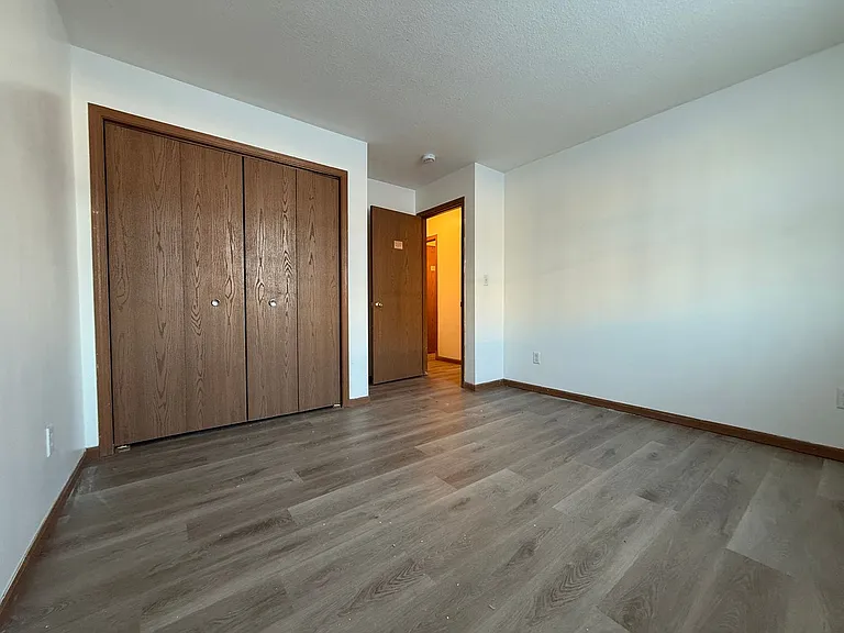 445 California St — Photo 6