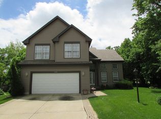 1658 Foltz Dr, Hoffman Estates, IL 60169