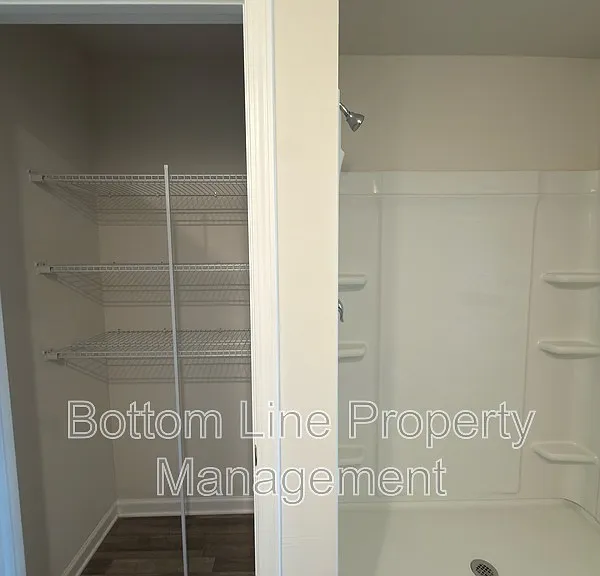 1035 Pepper Ln — Photo 17