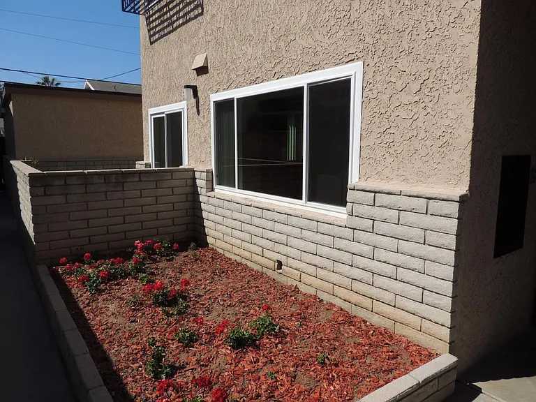 321 Gladys Ave #2 — Photo 30