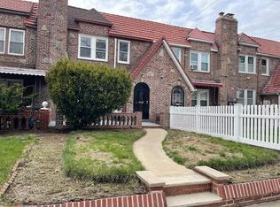 11640 217th St, Cambria Heights, NY 11411