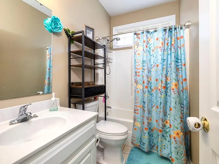 3200 Mayflower Ln — Photo 10