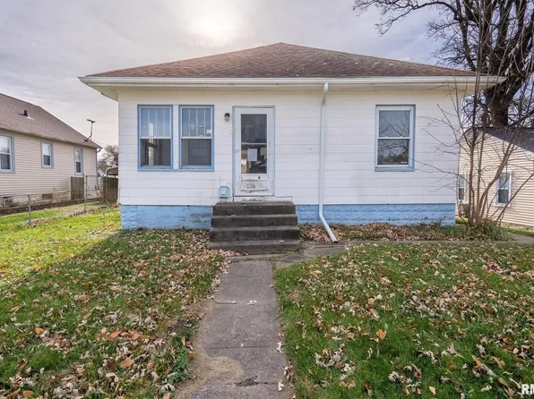 3217 Boies Ave, Davenport, IA 52802