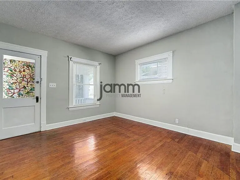 1511 Westwood Ave #LOWER — Photo 5