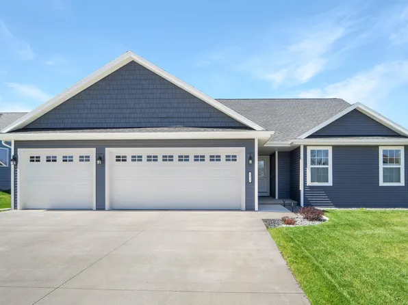 1278 Primrose Ln, Fond Du Lac, WI 54935
