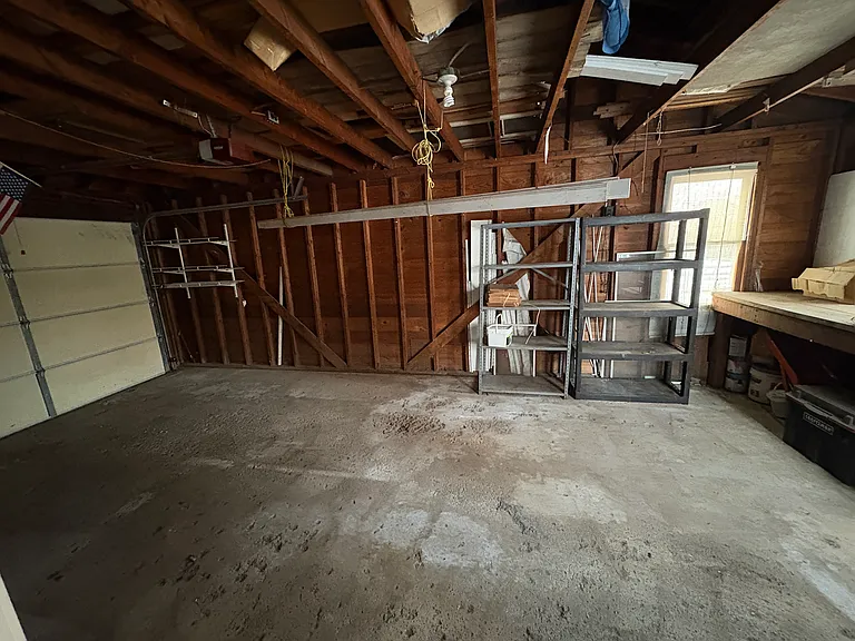 14998 Auburndale St — Photo 20
