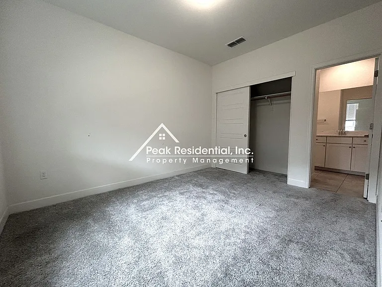 5725 Harveston Way — Photo 14