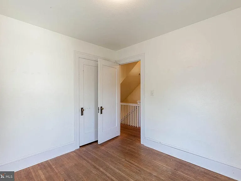 84 W Green St — Photo 10