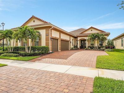 8759 SW Flutto Way, Port Saint Lucie, FL, 34987
