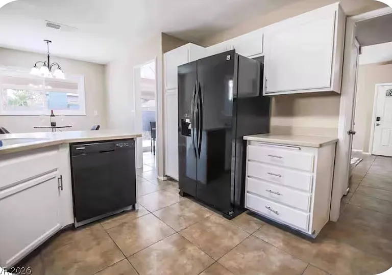 7047 Orange Grove Ln — Photo 13