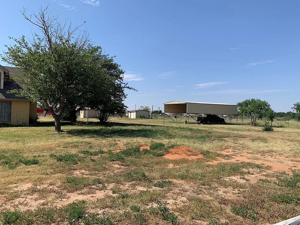 Building Photo - 984 E Schirra Dr