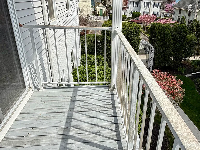 65 Whitefield Ave #212 — Photo 13