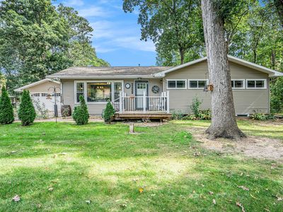 68863 6th St, Edwardsburg, MI, 49112