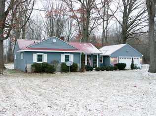 9420 Howard City Edmore Rd, Lakeview, MI 48850