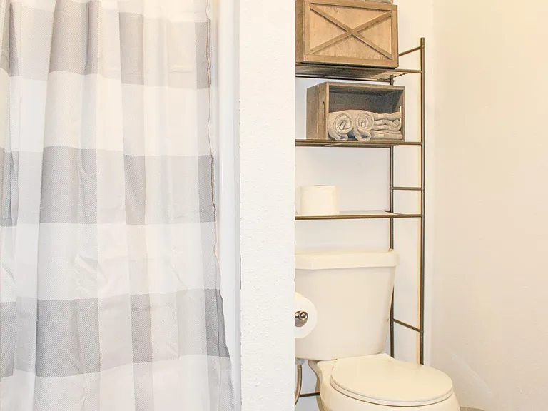 205 W Court St #1838 — Photo 4