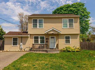 1345 Brooklyn Blvd, Bay Shore, NY 11706