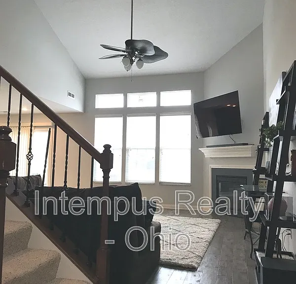 5081 Dinard Way — Photo 3