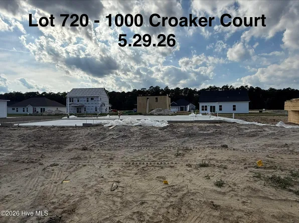 1000 Croaker Court, New Bern, NC 28562