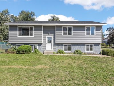 1608 Morris Ave NW, Cedar Rapids, IA, 52405