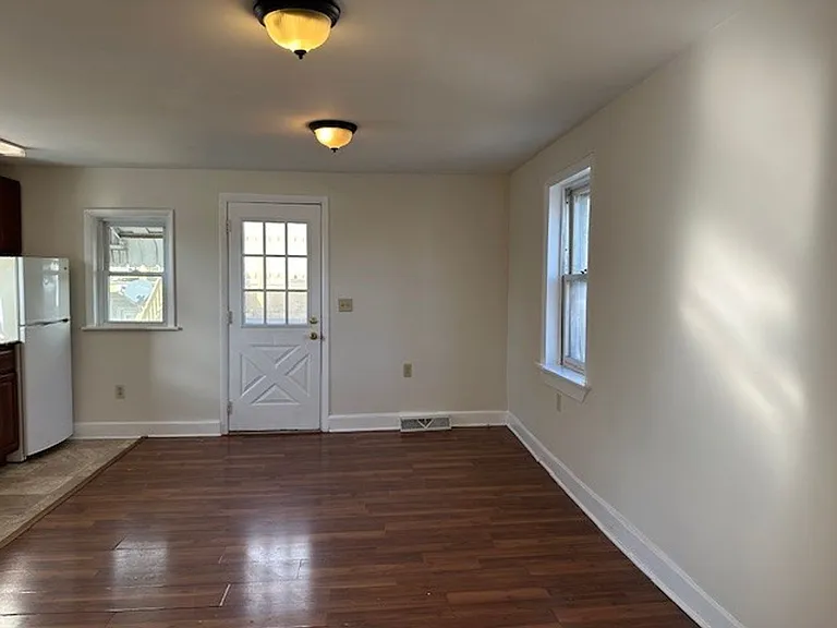 688 Market St #688 MARKET ST - REAR — Photo 3