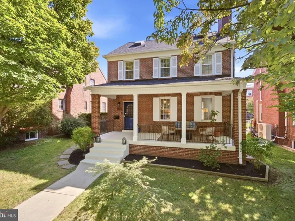 1346 Somerset Pl NW, Washington, DC 20011