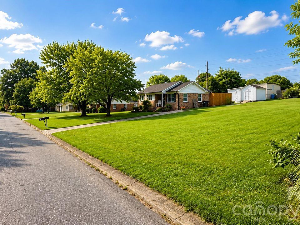 2nd image of 8105 Wynnview Rd