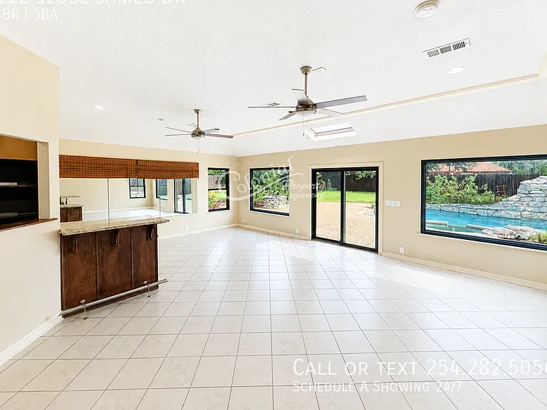 112 Jesse James Dr — Photo 14