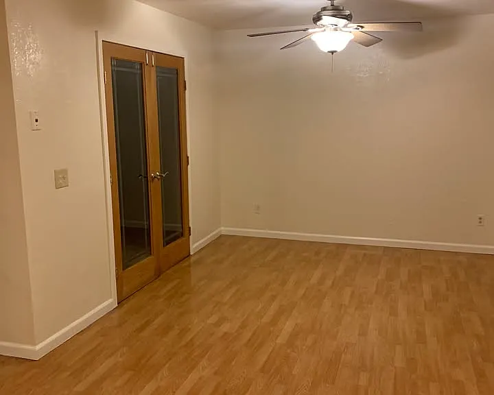 935 Harlequin Ct — Photo 7