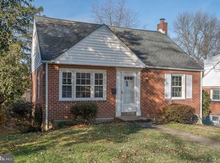 204 Golf Hills Rd, Havertown, PA 19083