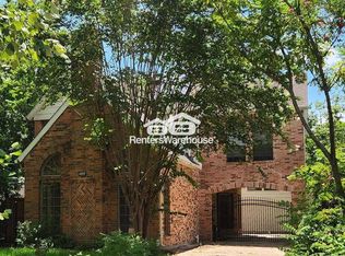 4807 Locust St, Bellaire, TX 77401