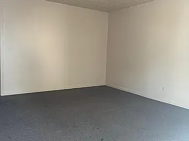 1811 Owen St #2 — Photo 15
