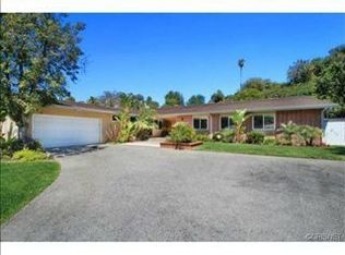 18085 Lake Encino Dr, Encino, CA 91316