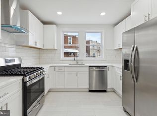 7427 Fayette St, Philadelphia, PA 19138