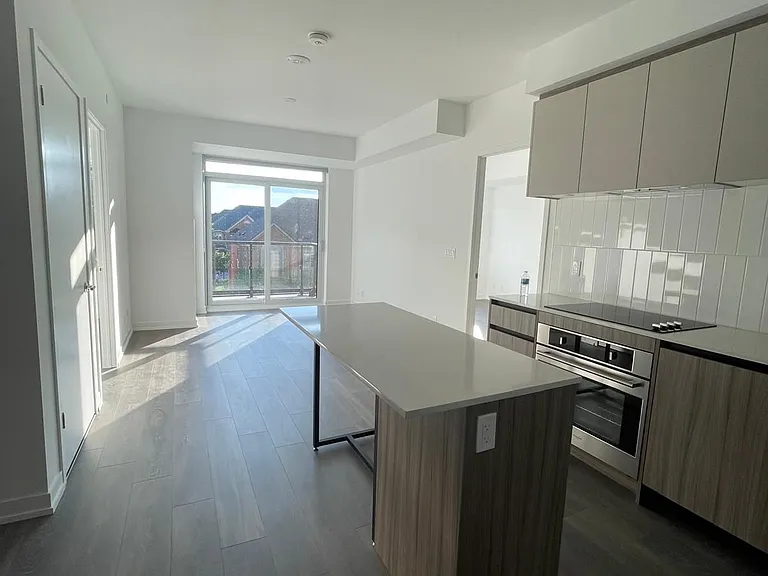 8 Beverley Glen Blvd #D-331 — Photo 6