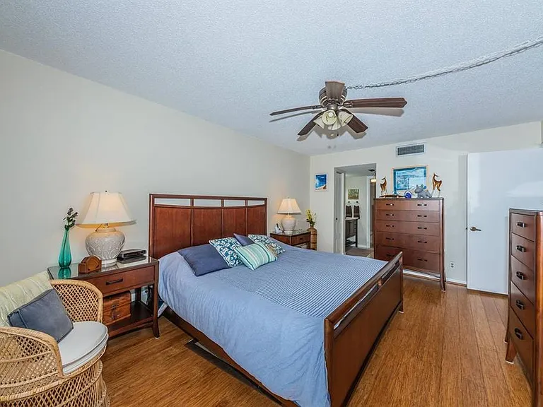 6218 Palma Del Mar Blvd S #401 — Photo 12