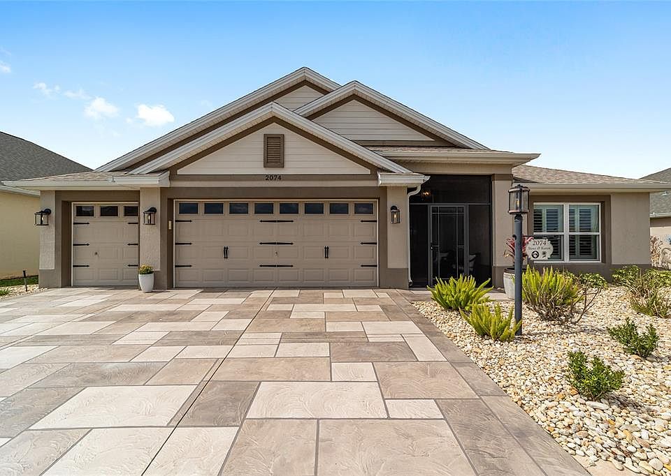 1st image of 2074 Biller Cir