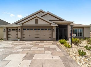 2074 Biller Cir, The Villages, FL 32163