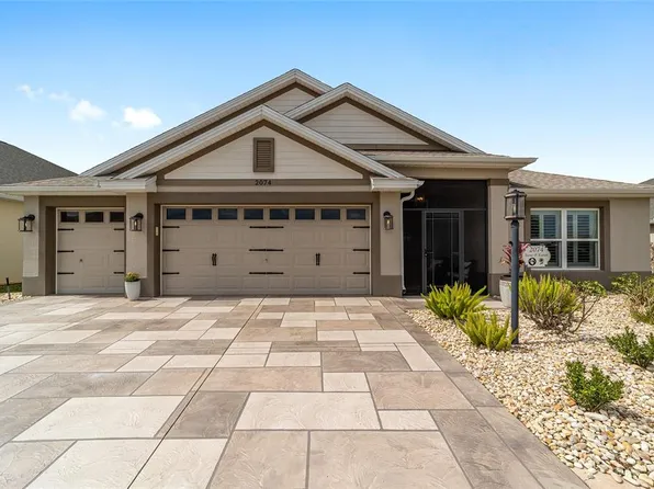 2074 Biller Cir, The Villages, FL 32163